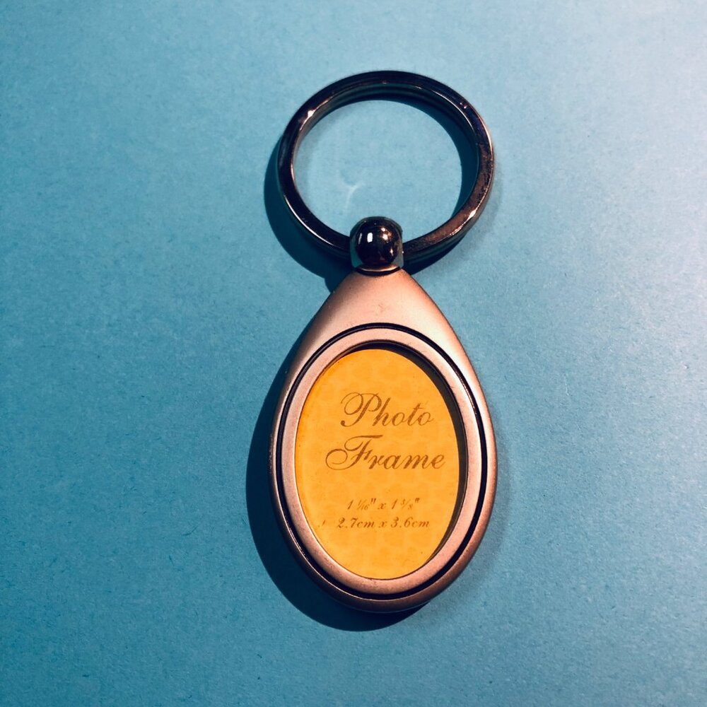 Metal Keychain Keyring With Photo Frame & Citizens Bank Logo